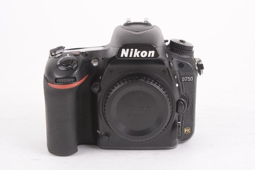 Nikon d750 megapixel - 24,3,