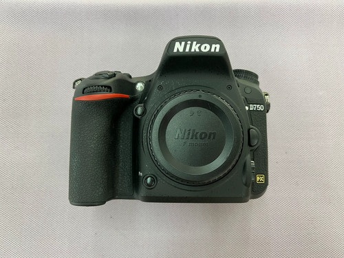 100 testato nikon d750 - 100%,