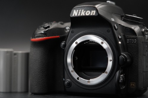Corpo fotocamera nikon d750 - corpo,
